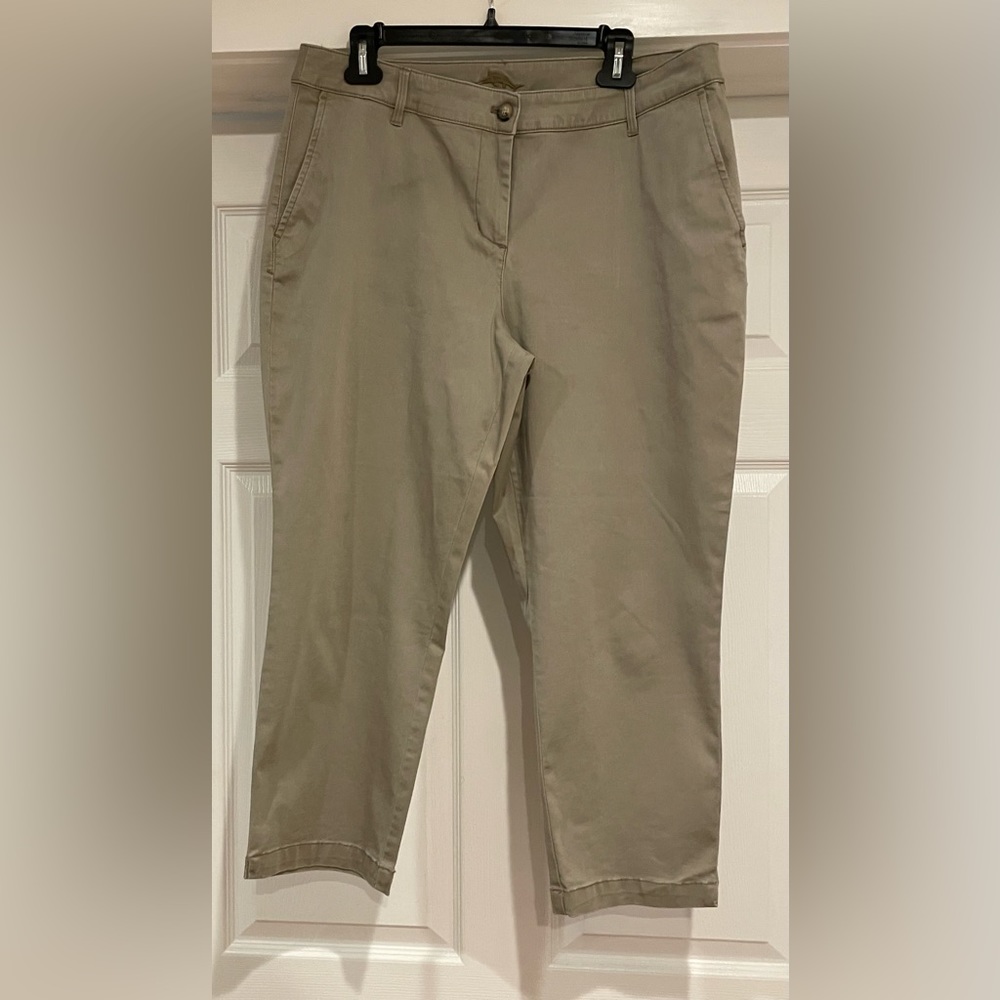 Tommy Bahama Boracay Crop Pants Size 12